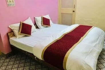 فندق Golden City