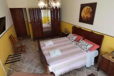Tilde B&b