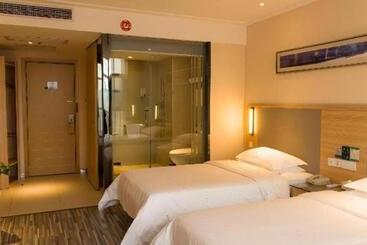 Hotel City Comfort Inn Yichang East Railway Station