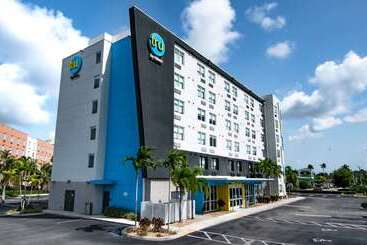 Otel Tru By Hilton Florida City