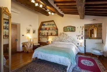 Bed and Breakfast Casale Le Masse