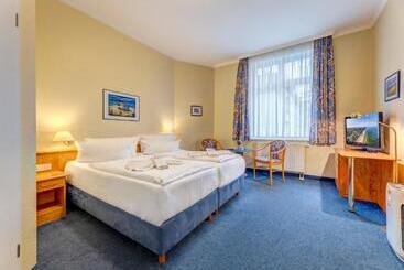 Haus Seeblick Hotel Garni & Ferienwohnungen