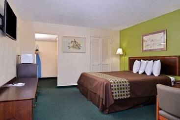 בית מלון כפרי Americas Best Value Inn Bishopville