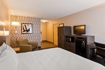 فندق Best Western Plus Morristown Conference Center