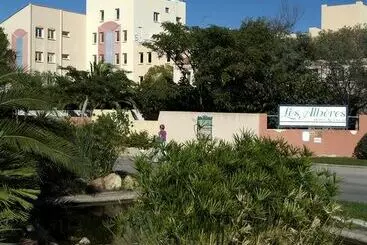 Hotelli L'Hôtel Club Les Albères