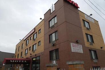 호텔 Red Carpet Inn Brooklyn