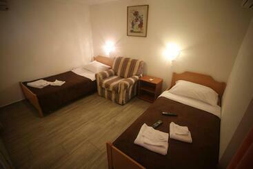 Pensione Twin Room Zadar Diklo 16023h