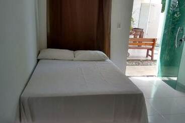 Albergue Suítes De Búzios Pousada