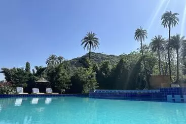 Hotel Mount Abu Rooms