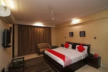 Hotel North East Residency By Oyo Rooms