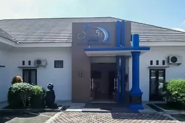 هتل Reddoorz Near Pantai Panjang Bengkulu 2