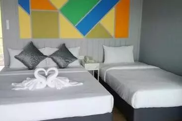Raya Buri Resort Kanchanaburi
