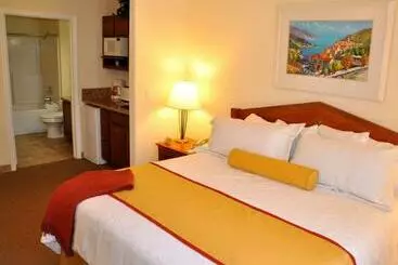 Otel Club De Soleil Allsuite Resort