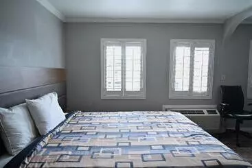 هتل Hollywood Stars Inn