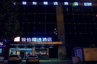 Junyi Hotel Hebei Bazhou Development Zone West Yingbin Avenue