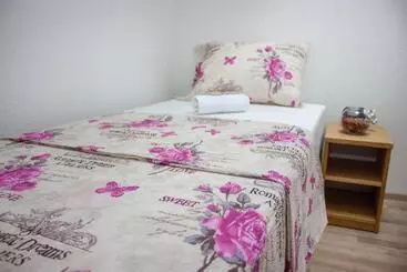 تختخواب و صبحانه Villa Maja
