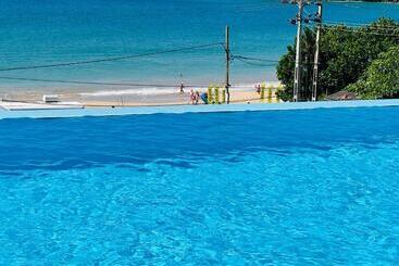 Hotel One World Mirissa