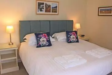 The Cottage B&b