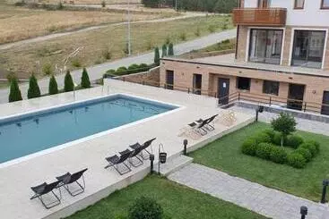 هتل آپارتمان Zlatibor Hills Lara