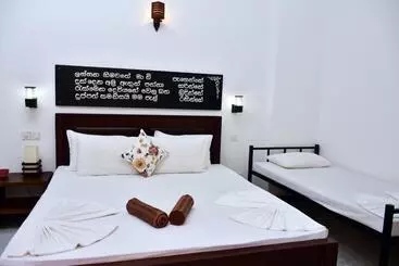 Hotel Aliya Aliya Hikkaduwa