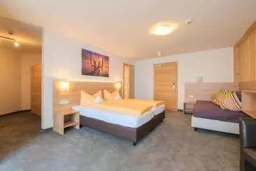 پانسیون Quality Hosts Arlberg   Haus Pepi Eiter