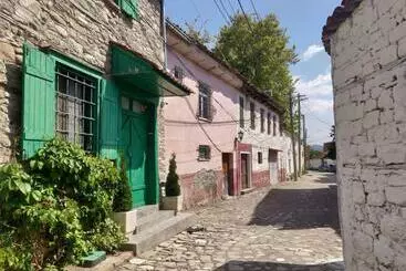 Pensão Private Room Historic Center Elbasan