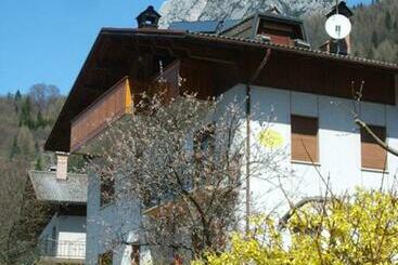 Пансион Agordo Cerbiatto