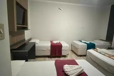 پانسیون Pousada Estrela Dalva