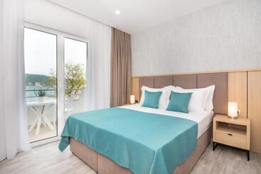 هتل Perla Annexes