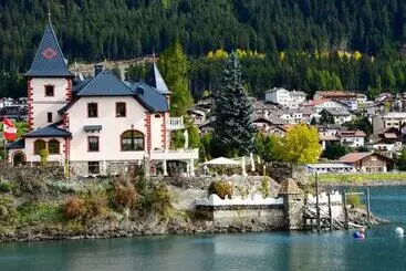 ホテル Schloesschen Am See