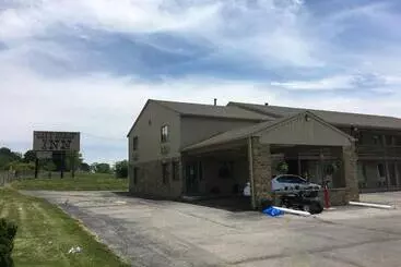 Motelli Salt Creek Inn