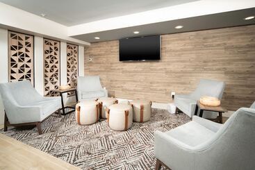 Hotel Candlewood Suites Charleston – Mt. Pleasant, An Ihg