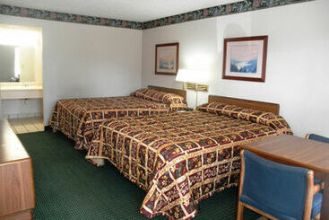 فندق Rodeway Inn Blue Springs