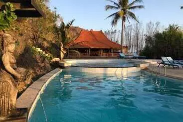 Bed and Breakfast Desa Limasan Resort