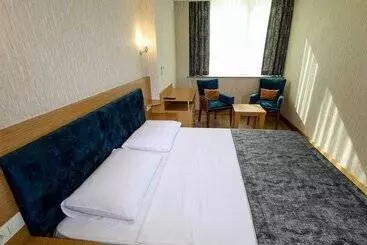 ホテル Grand Elmira Suites