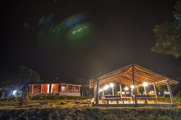 酒店 Wow Stayz2 Pachmarhi Foothill Cottages