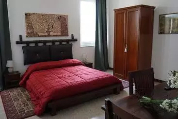 Aamiaismajoitus (B&B) L Abete Rosso Sul Po