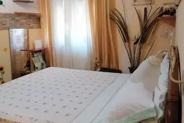 Majatalo B&b Fabra Casa Mia E Non Solo