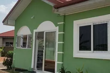 Majatalo Mac P Guesthouse