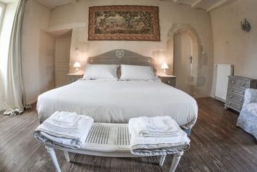 צימר Château De La Grand'cour