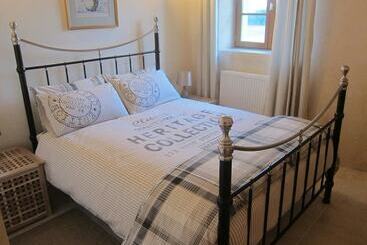 مبيت وإفطار Les Roffies