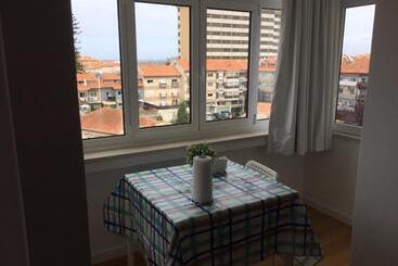 فندق فئة نجمة واحدة Aveiro White House