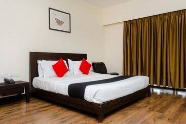 Отель Capital O 35403 Discover Resorts