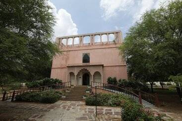 ホテル Chandsen Eco Dera Wellness Retreat & Spa