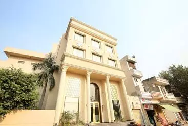 Hotel Jane Royale By Oyo Rooms