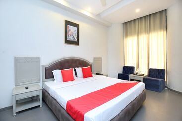 酒店 Jane Royale By Oyo Rooms