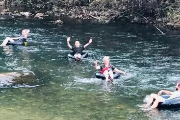 Hotelli Khao Sok Bed And Breakfast