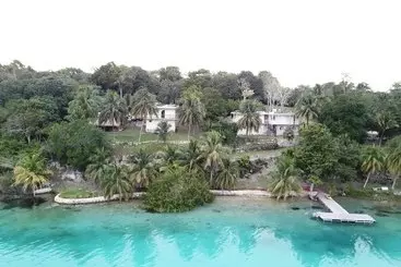 Hotelli Quinta Bacalar Las Brisas