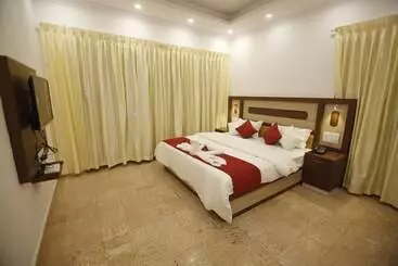 Hotel Spice Mount Heritage Resort