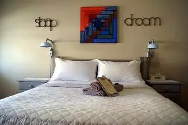 ペンション Homestead Guesthouse And Coffee Shoppe